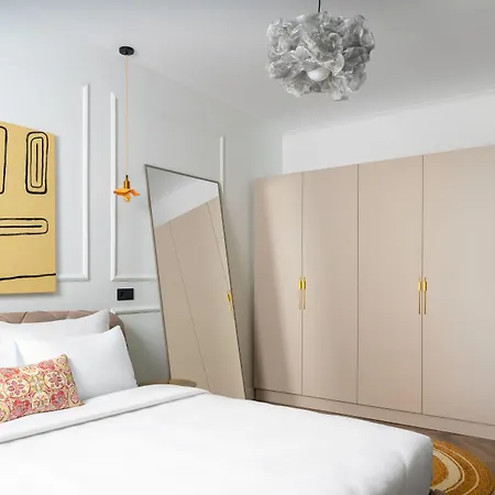 מלון Siesta Boutique Smart 4*